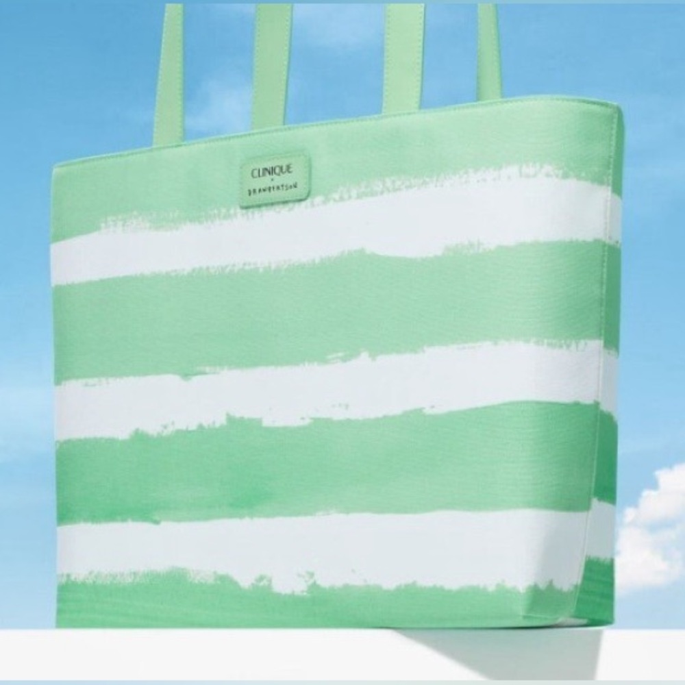 New Clinique Tote
